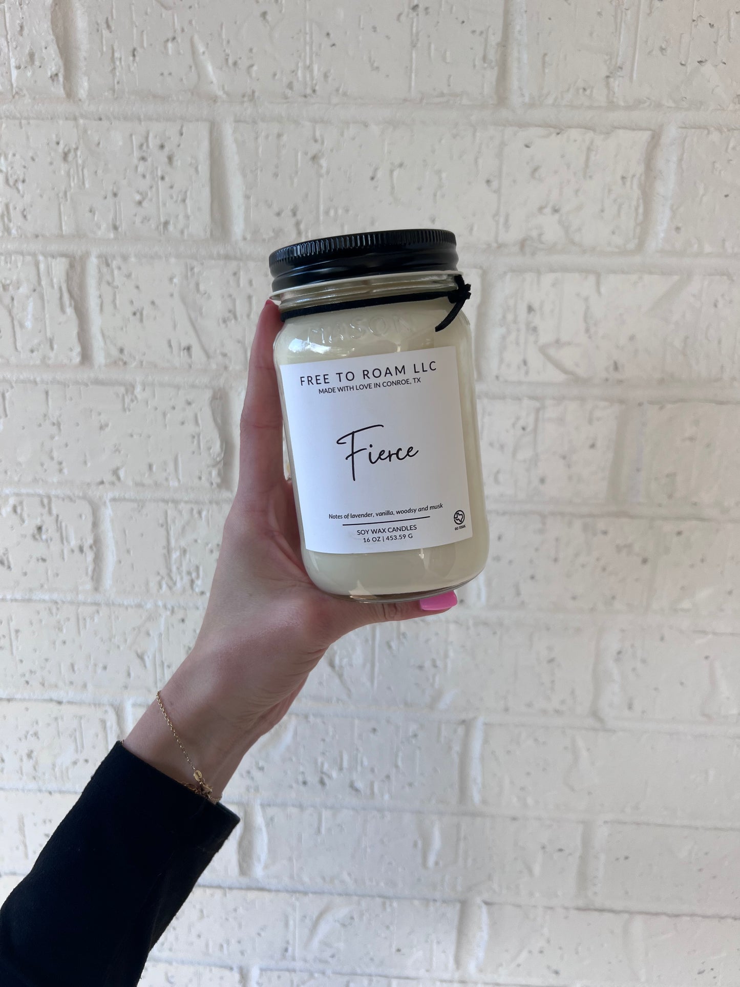Free To Roam Jar Candle